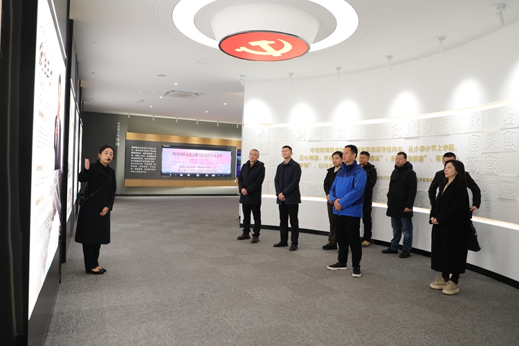 樂西公司赴川西公司開展廉政文化交流2_副本.jpg
