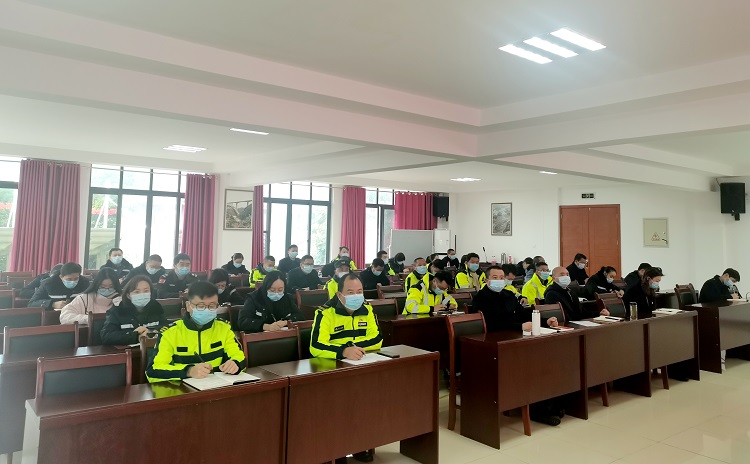 12.7南方公司叙永管理處開展黨的(de)二十大(dà)精神專題宣講會2.jpg